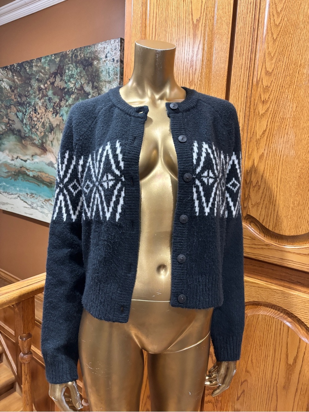 Abercrombie & Fitch Black Cardigan with White Geometric Yoke